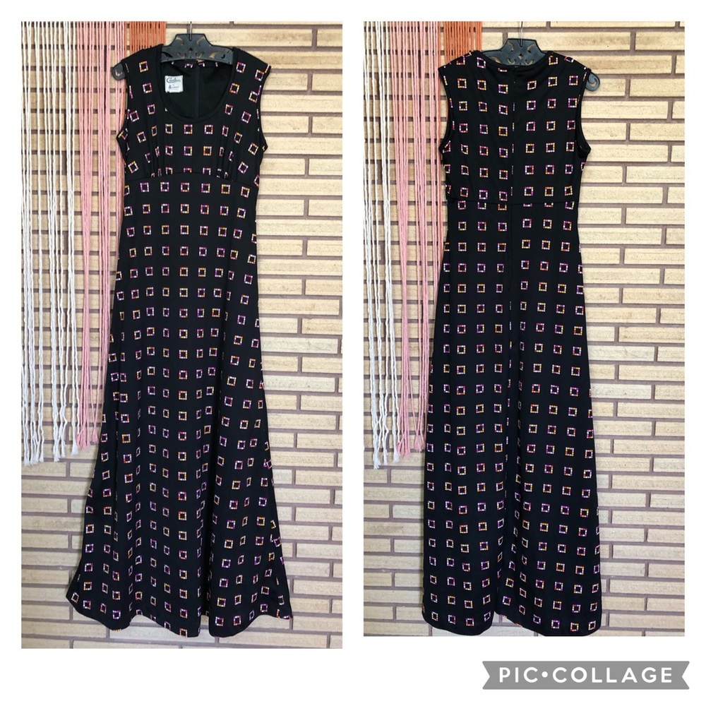 60's Mod Geometric Maxi Dress - Size 4 - Bust 34 - Grad Dress - Prom - Polyester